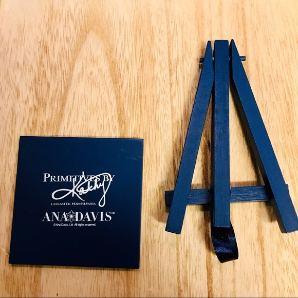 RABBIT PICTURE WITH EASEL FOR  DECOR AND EASTER - Picture 5 of 8